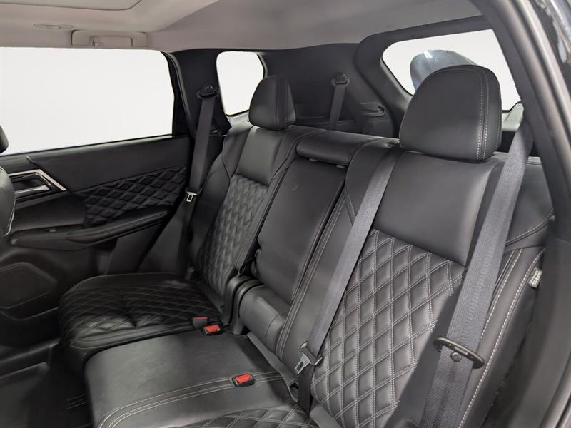 mitsubishi Outlander Plug-In Hybrid 2025 - 8