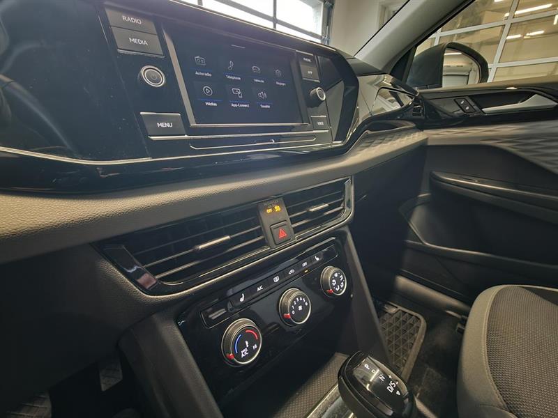 volkswagen Taos 2024 - 18