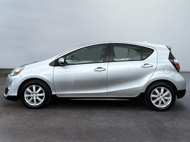 toyota Prius 2017 - 3