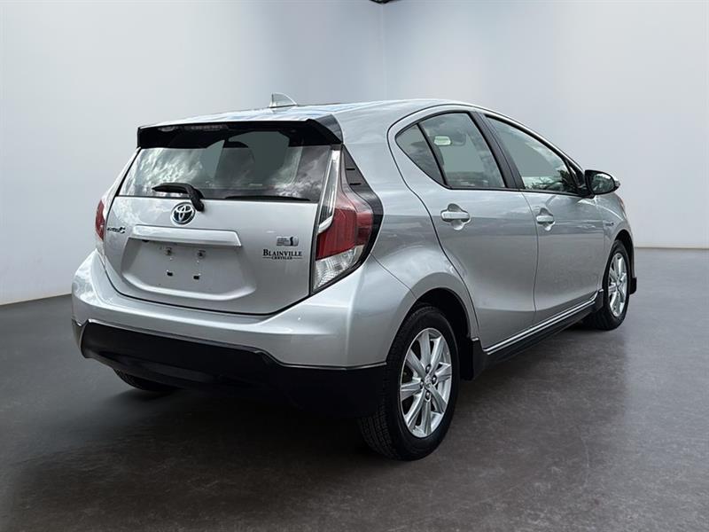 toyota Prius 2017 - 7