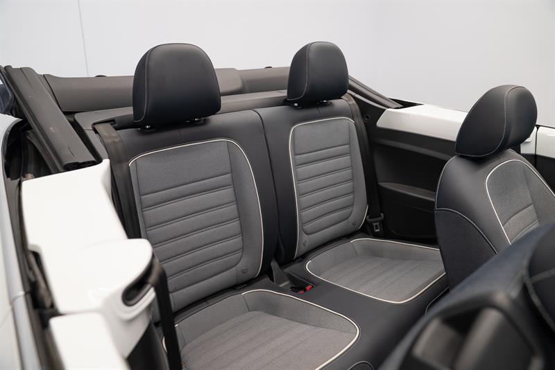 volkswagen Beetle 2016 - 29