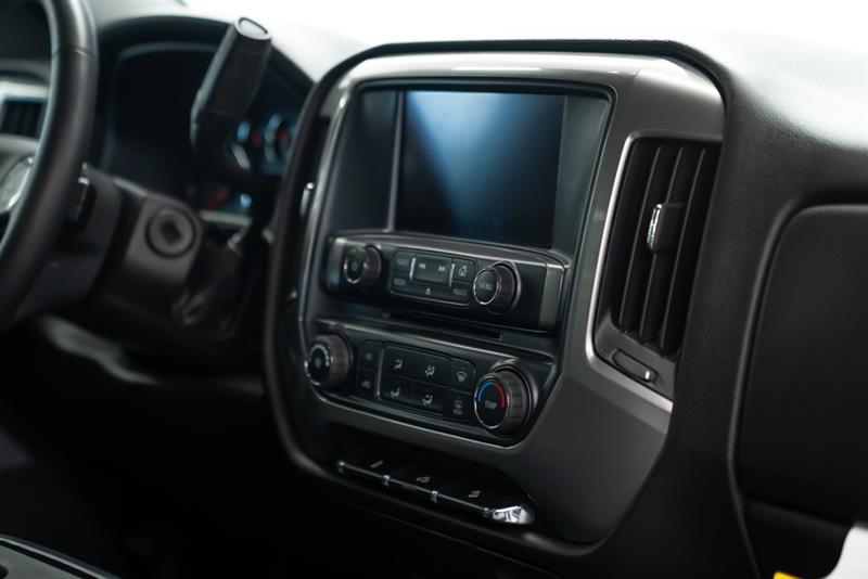 chevrolet Silverado 1500 2018 - 12