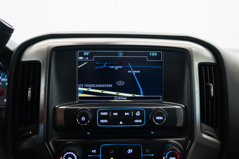 chevrolet Silverado 1500 2018 - 16