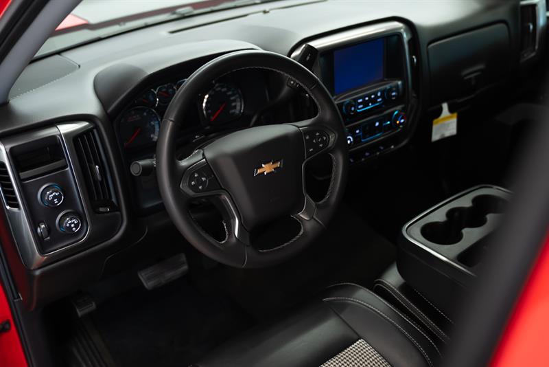 chevrolet Silverado 1500 2018 - 20