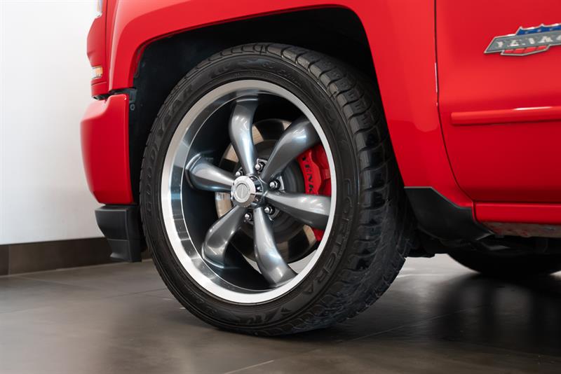 chevrolet Silverado 1500 2018 - 21