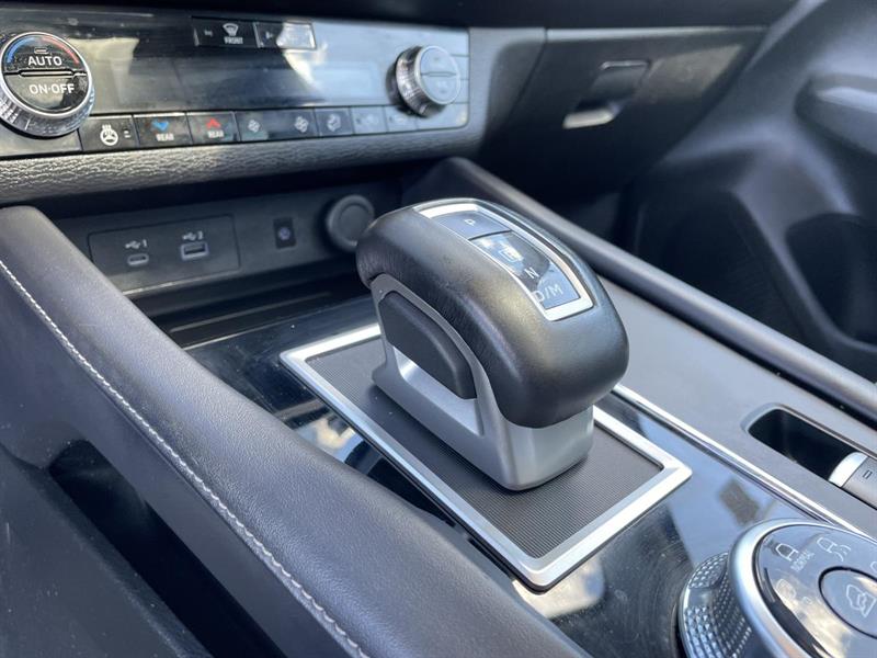 mitsubishi Outlander 2022 - 17