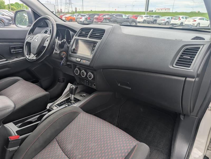 mitsubishi RVR 2018 - 15