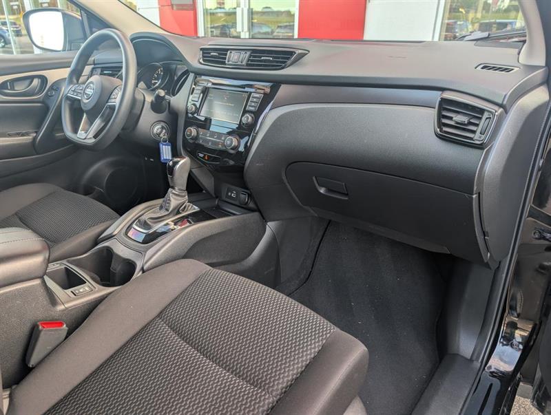 nissan Qashqai 2020 - 18
