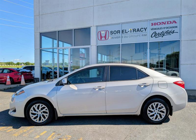 toyota Corolla 2017 - 3