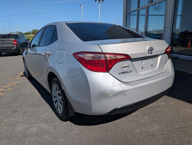 toyota Corolla 2017 - 4