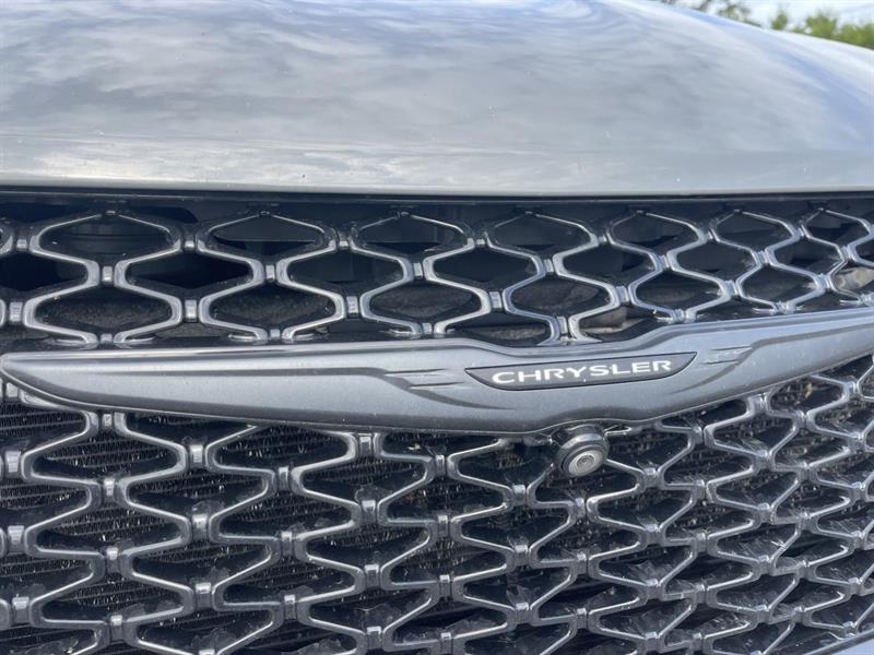 chrysler Pacifica Hybrid 2022 - 14