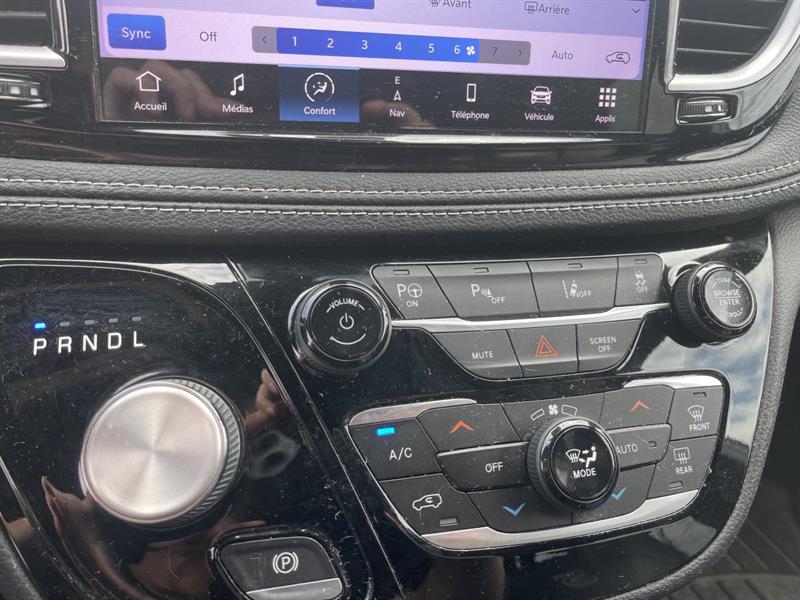 chrysler Pacifica Hybrid 2022 - 17