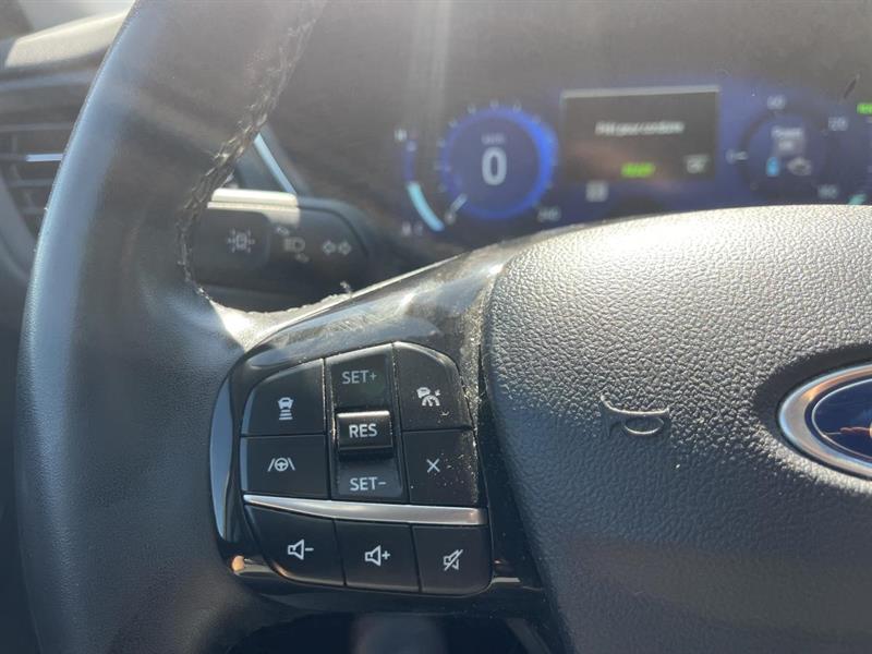 ford Escape 2021 - 24