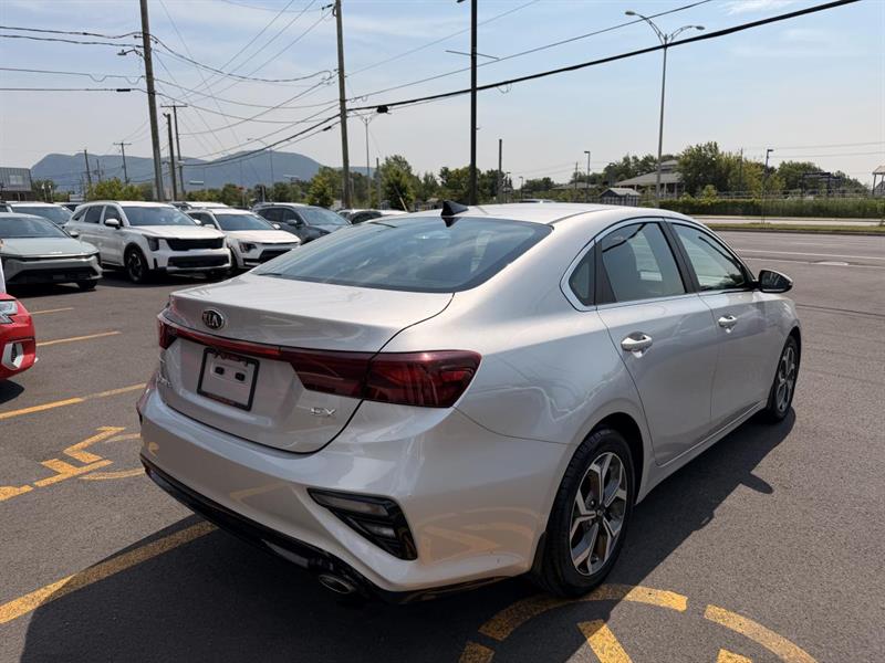 kia Forte 2020 - 9