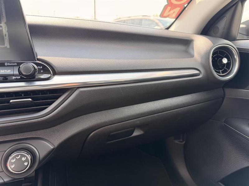kia Forte 2020 - 25