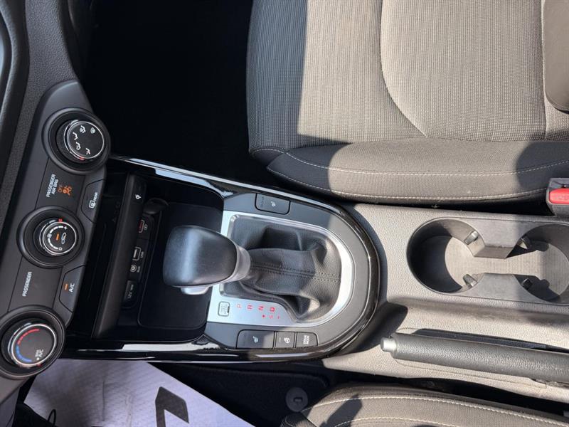 kia Forte 2020 - 30
