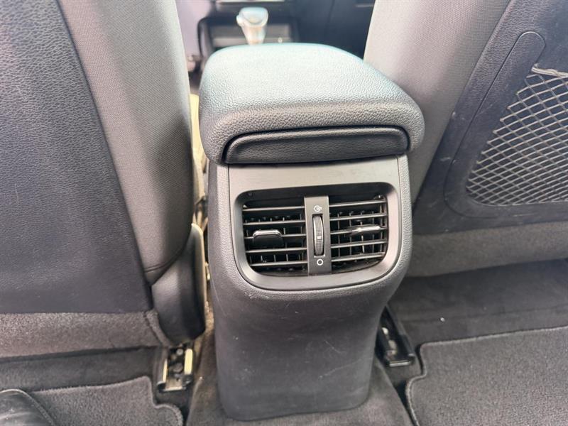 kia Forte 2020 - 31