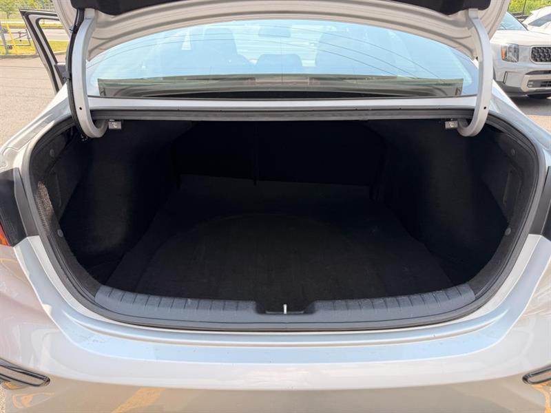 kia Forte 2020 - 35