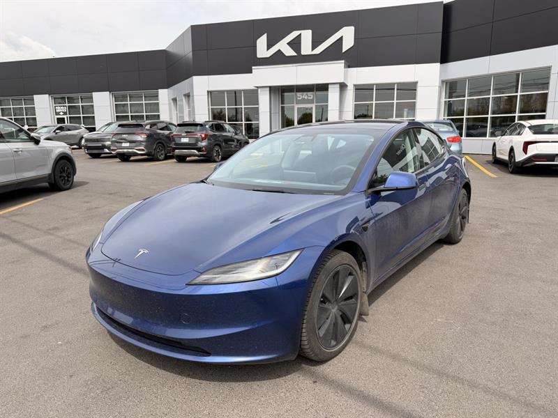 tesla Model 3 2024