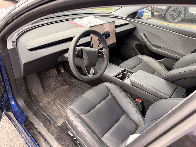 tesla Model 3 2024 - 15