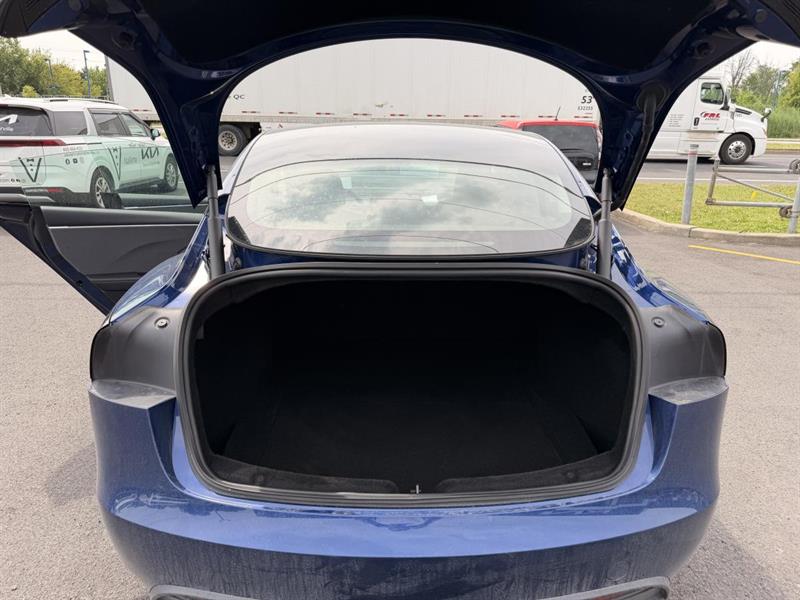 tesla Model 3 2024 - 29