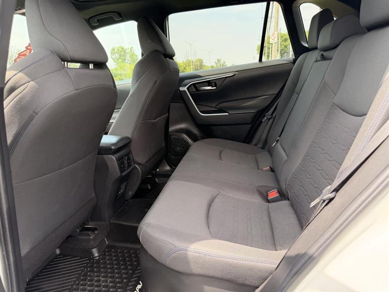 toyota RAV4 2022 - 32