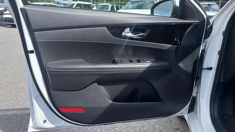kia Forte 2020 - 9