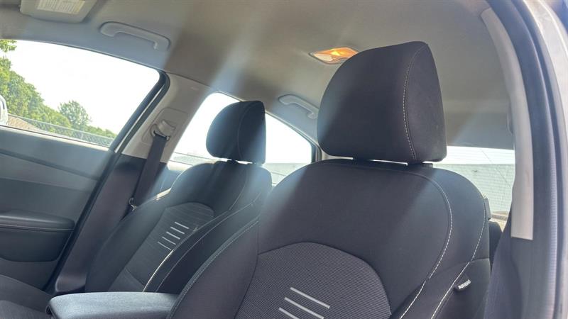 kia Forte 2020 - 10