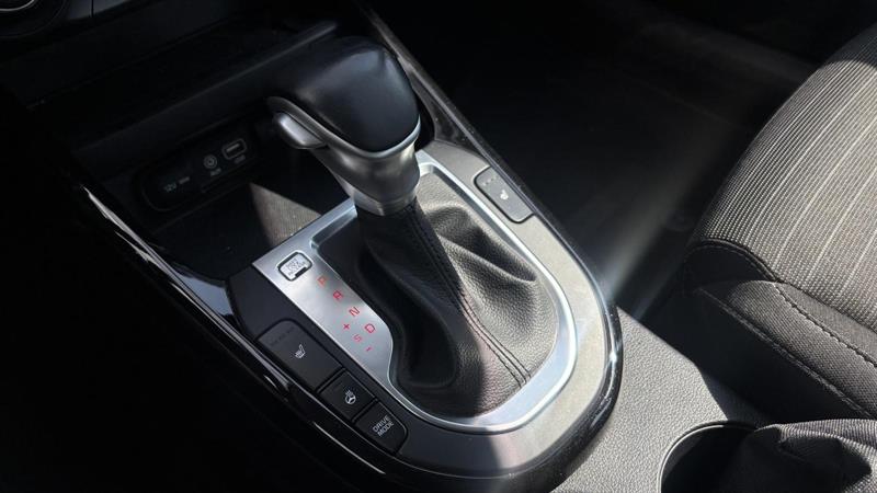 kia Forte 2020 - 18