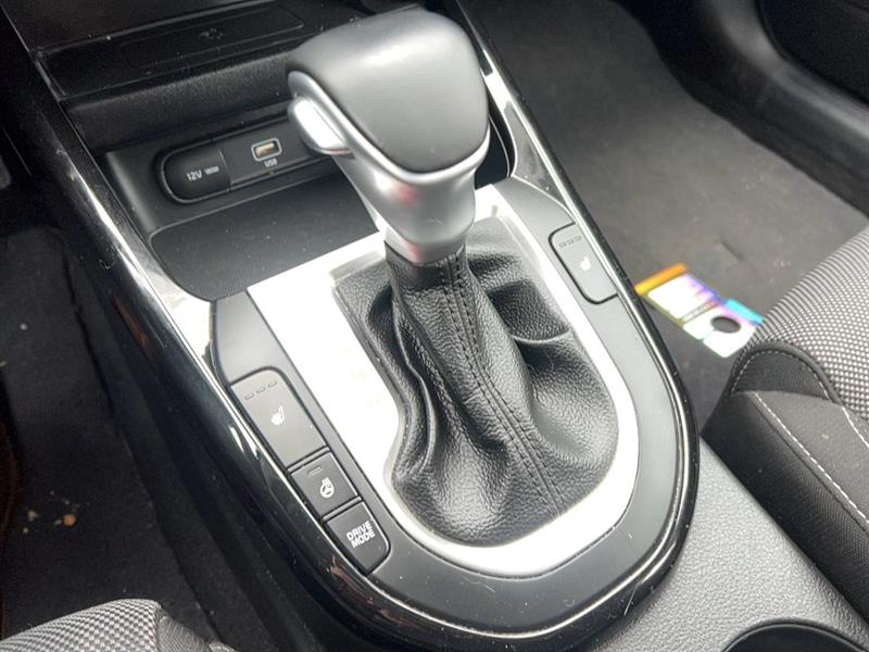 kia Forte 2022 - 25