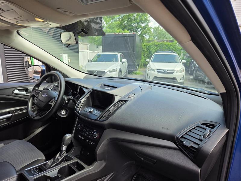 ford Escape 2017 - 10