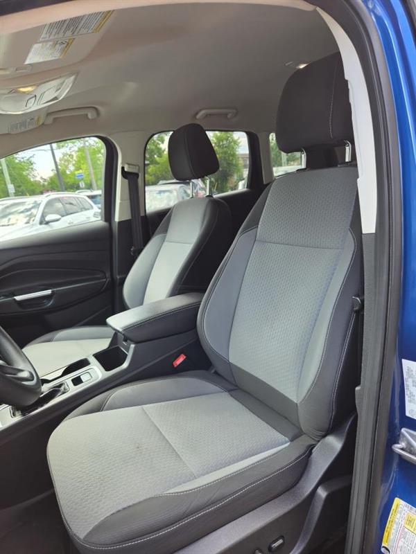 ford Escape 2017 - 16