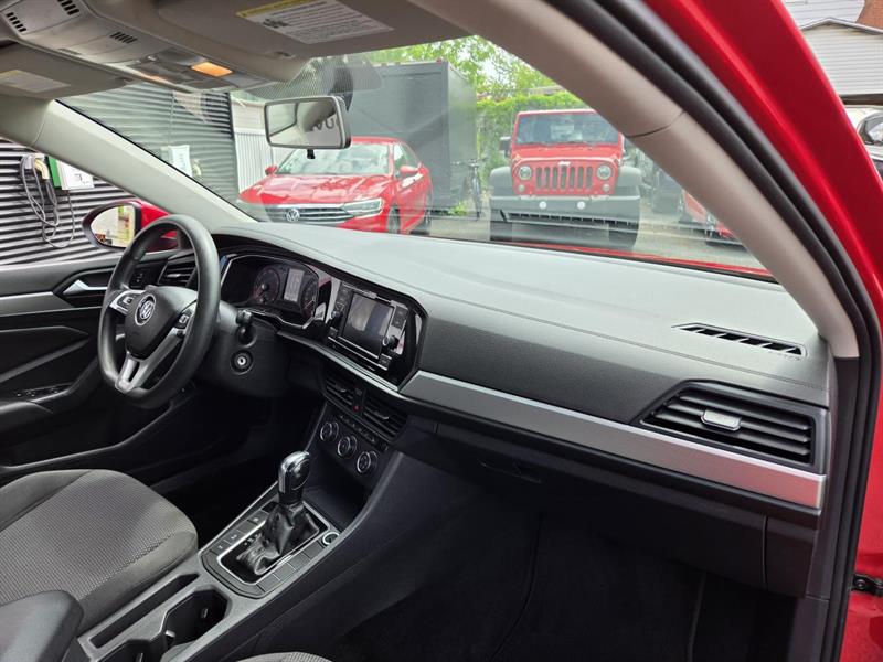 volkswagen Jetta 2019 - 10