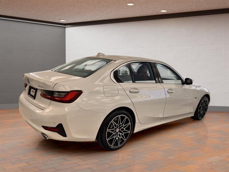 bmw 330e 2022 - 7