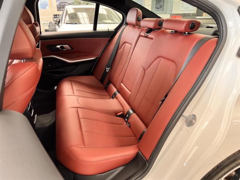 bmw 330e 2022 - 9