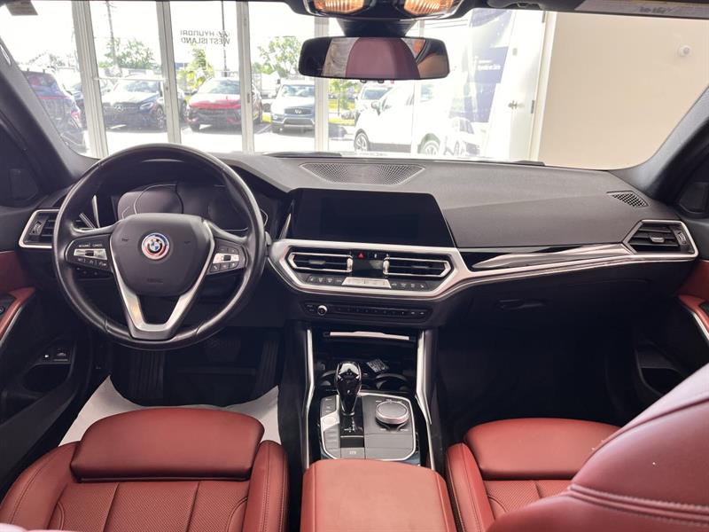 bmw 330e 2022 - 11