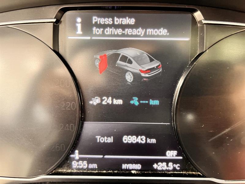 bmw 330e 2022 - 29