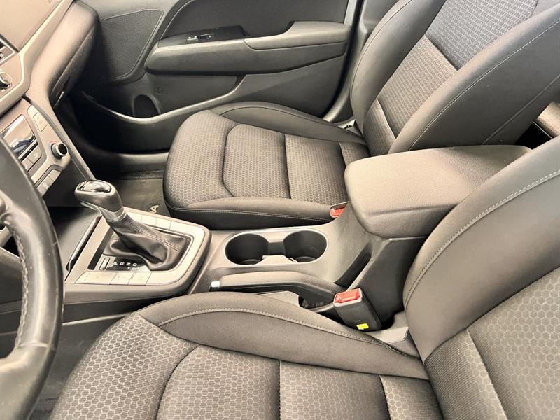 hyundai Elantra 2017 - 17