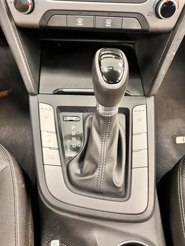 hyundai Elantra 2017 - 18