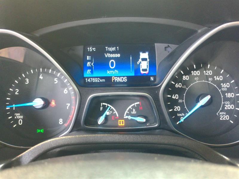 ford Focus 2016 - 12