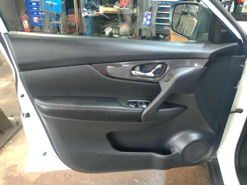 nissan Rogue 2018 - 11