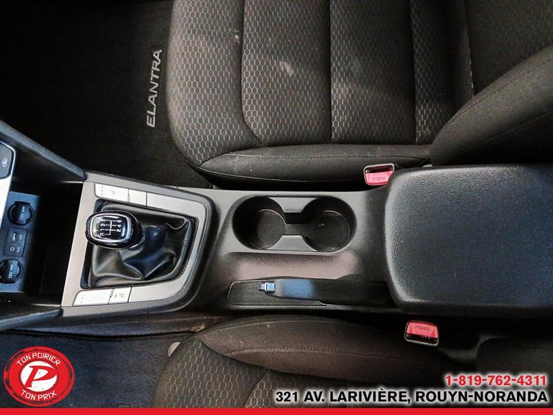 hyundai Elantra 2019 - 14