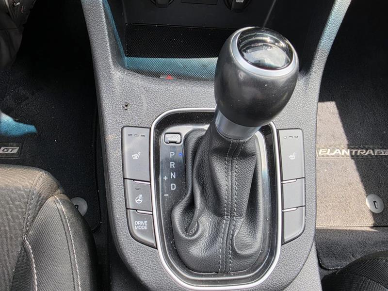 hyundai Elantra GT 2018 - 15