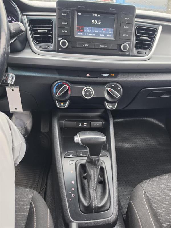kia Rio5 2020 - 18