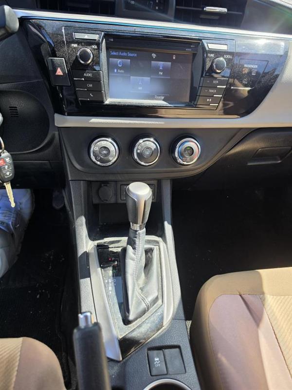toyota Corolla 2015 - 15