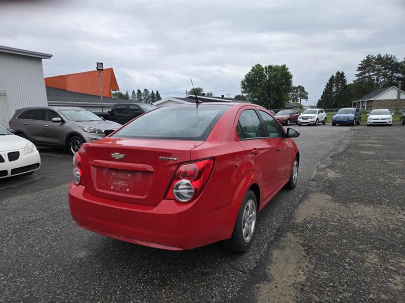 chevrolet Sonic 2012 - 3