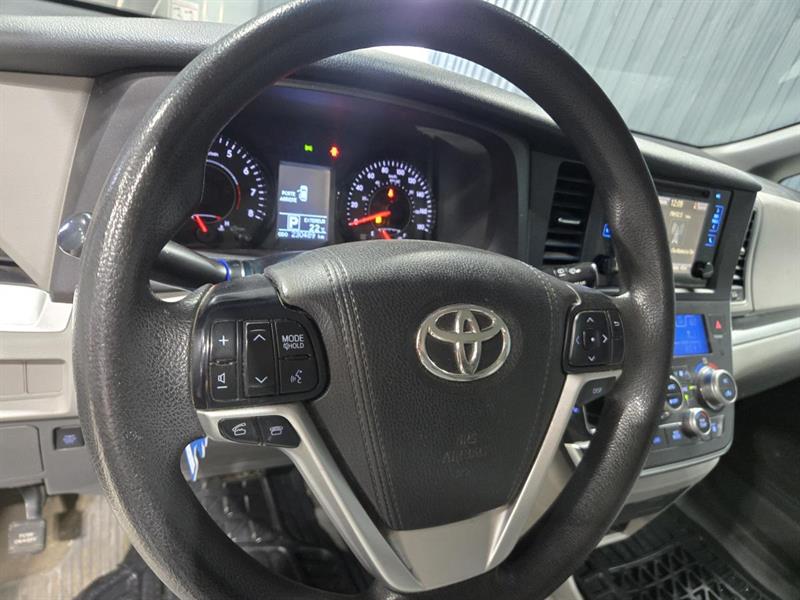 toyota Sienna 2016 - 17