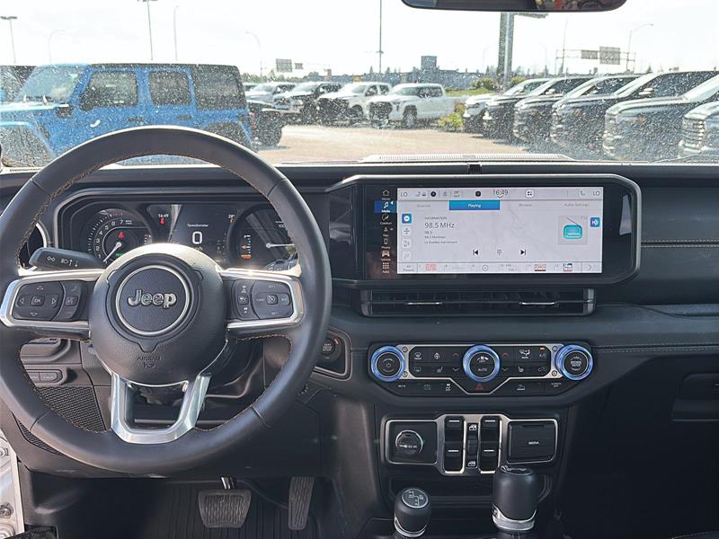 jeep Wrangler 4xe 2024 - 10