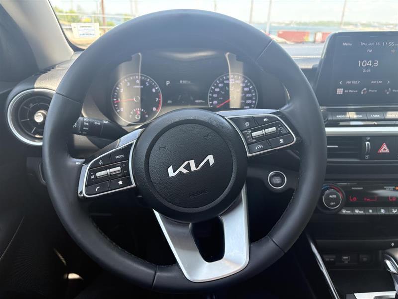 kia Forte 2023 - 11