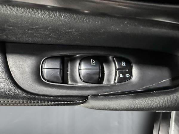 nissan Rogue 2016 - 12